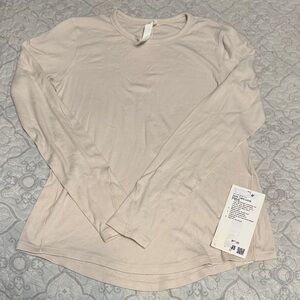 Lululemon Athletica Soft Hold Tight Long Sleeve Top
